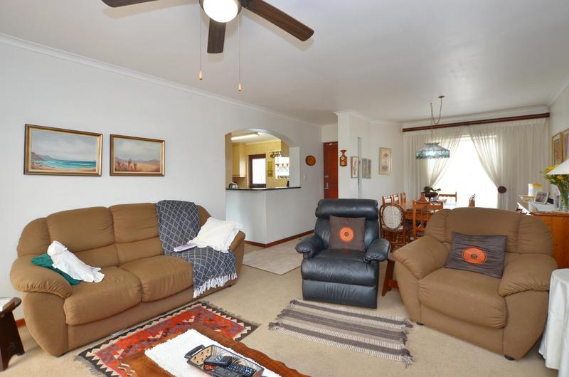 2 Bedroom Property for Sale in Ridgeworth Western Cape